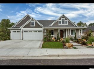 884 E Fence Post Rd, Fruit Heights, UT 84037