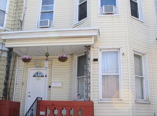 120 Shepherd Ave, Brooklyn, NY 11208