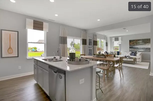 1149 Sunderland Dr #1 — Photo 19