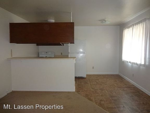 3rd image of 930 Paiute Ln APT 3