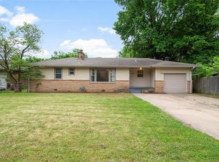 5734 E 5th Pl, Tulsa, OK 74112