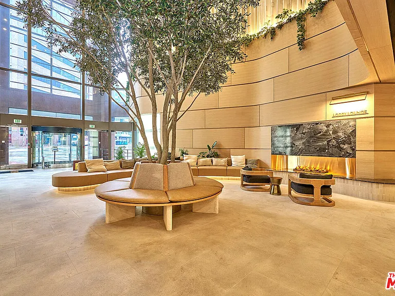 1100 Wilshire Blvd #2108 — Photo 13
