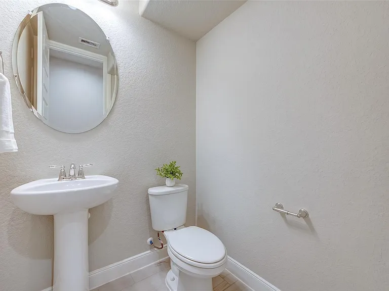 9822 Heritage Run Ln — Photo 15
