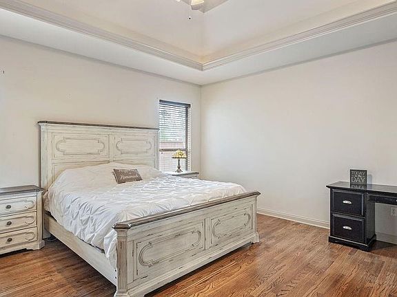 5th image of 616 Tanager Dr