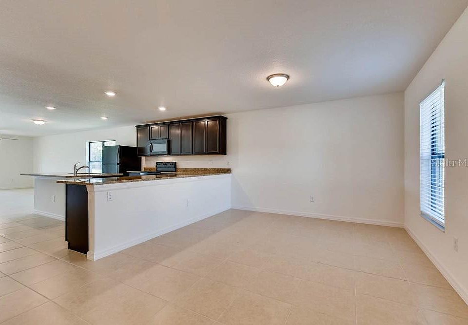 2nd image of 6992 Redbay Dr