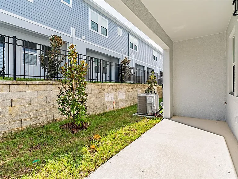 3107 Kurtz Ter — Photo 8