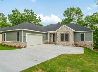144 Skyline Dr, Hot Springs National Park, AR 71901