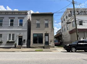 38 E 9th St, Newport, KY