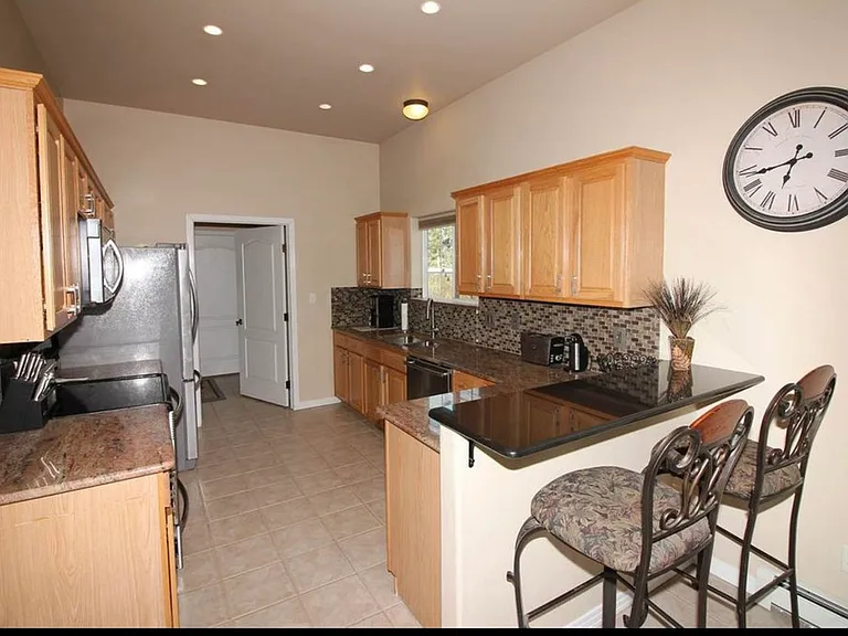 2252 Pine Terrace Ct — Photo 18