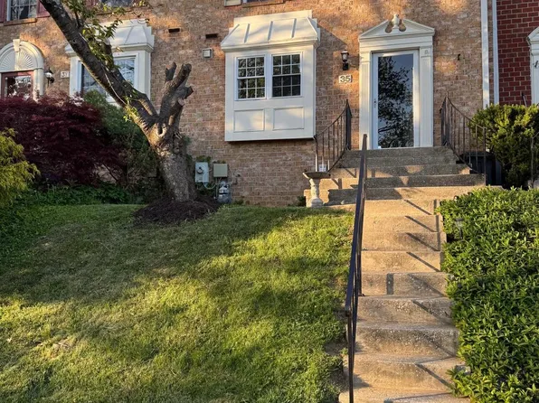 35 Sunnyvale Ct, Cockeysville, MD 21030