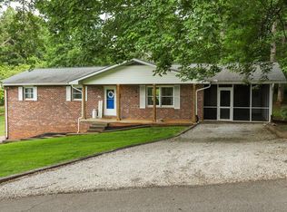 70 Grandview Ct, Franklin, NC 28734