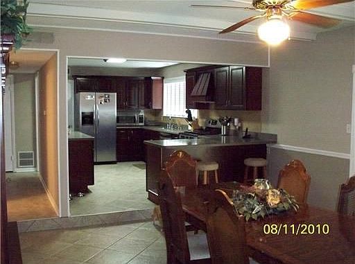 2nd image of 421 Glenmeade Ct