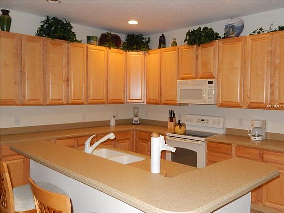 5th image of 319 Villa Sorrento Cir