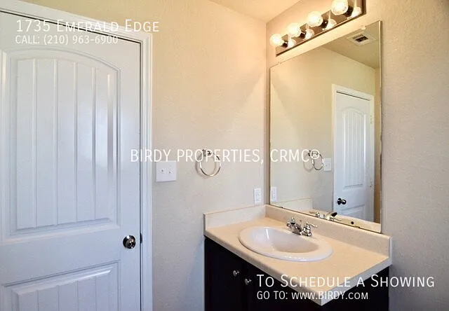 1735 Emerald Edge — Photo 35