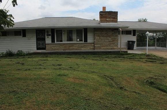 1st image of 306 Kaywood Ave