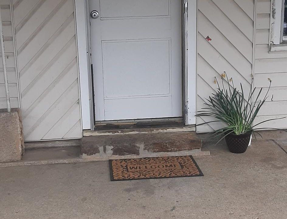 1st image of 17237 N Highway 71 #1