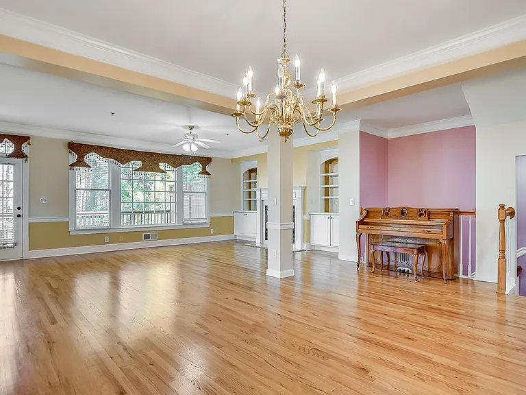 466 Vinings Estates Dr SE — Photo 10