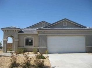 13476 Bentwood St, Oak Hills, CA 92344
