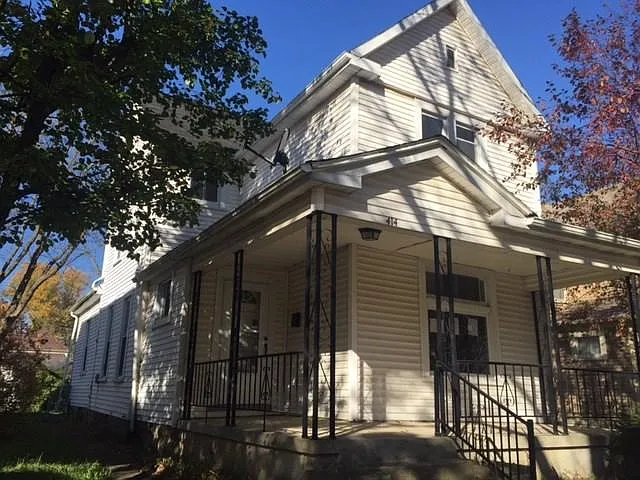 414 S 14th St photo 1