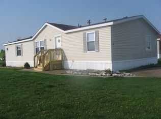 161 Woodlake Run, Yoder, IN 46798