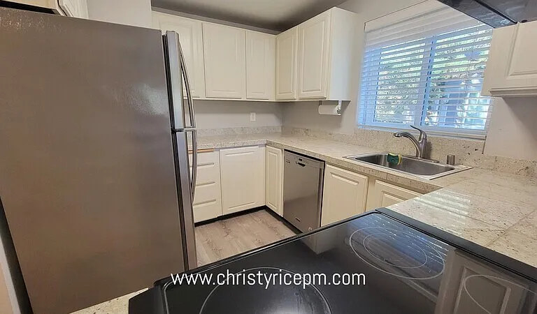 11109 NE 124th Ln #B208 — Photo 7