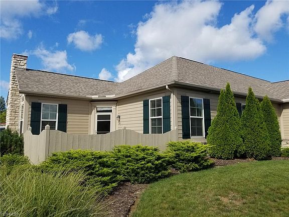 5th image of 280 Quarry Lakes Dr