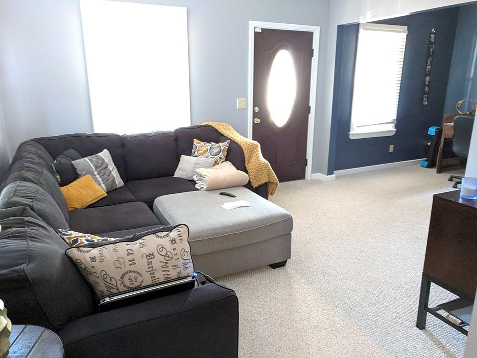 Living room - 1