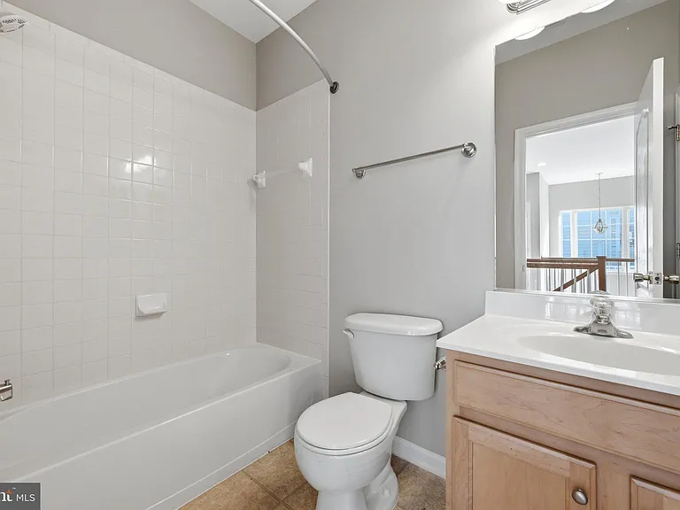 300 Kintyre Ln — Photo 26