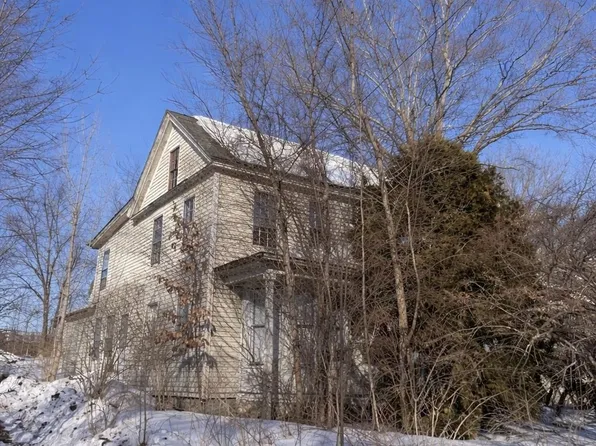 31 Franklin Street, Milford, NH 03055