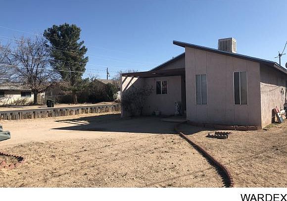 2nd image of 2748 Mountain Ave