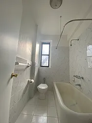 Rented by Access Unlimited Real Estate Inc