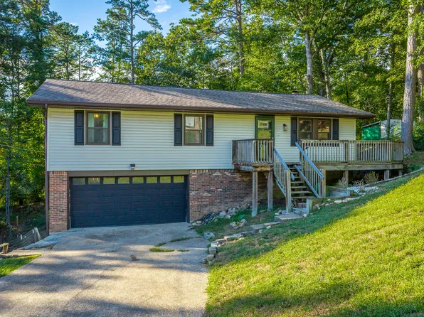 7127 Cane Hollow Rd, Hixson, TN 37343