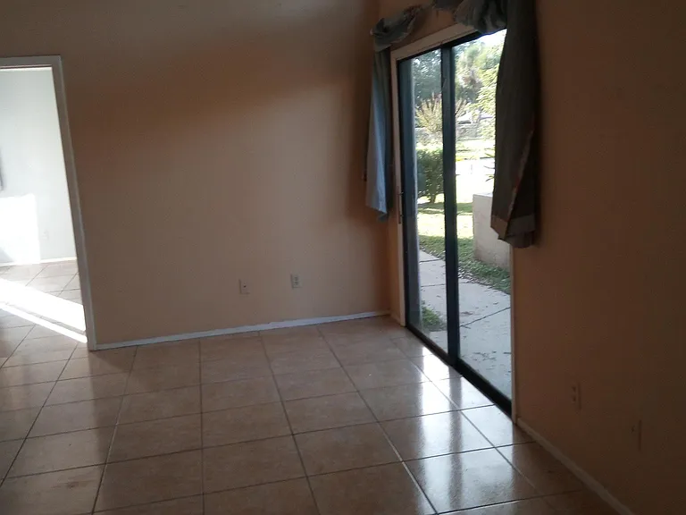 629 Golden Sunshine Cir — Photo 27