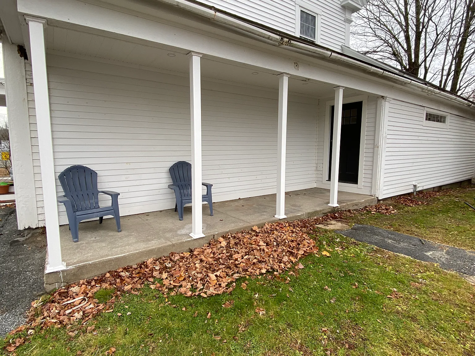 2 bed, 1200 sqft, $2,200 — Photo 2