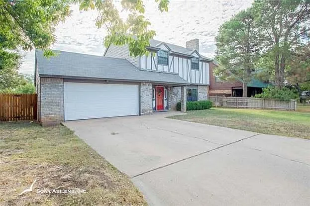 725 Parsons Rd — Photo 2