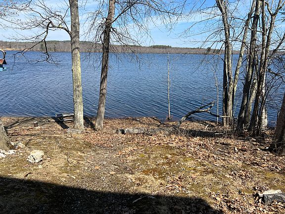 4th image of 73 Fowlers Landing Road