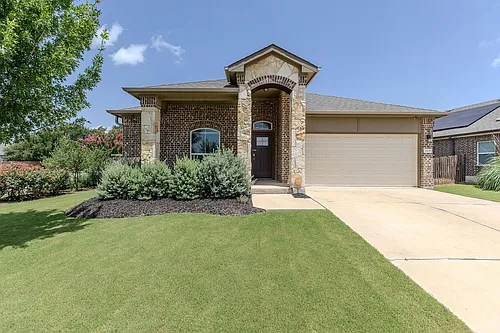 2205 Singletree Bnd Photo 1