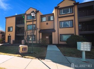 3120 Sayre Dr, Princeton, NJ 08540