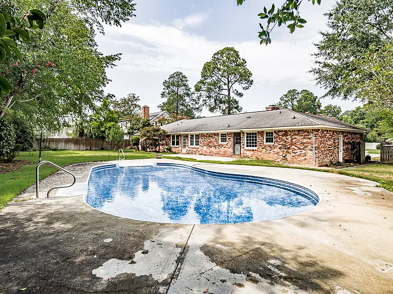 2704 Powhatan Dr — Photo 10