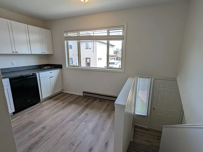 203 S 15th Ave #A-D — Photo 10
