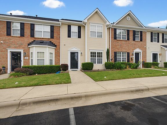 3rd image of 106 Anterbury Dr