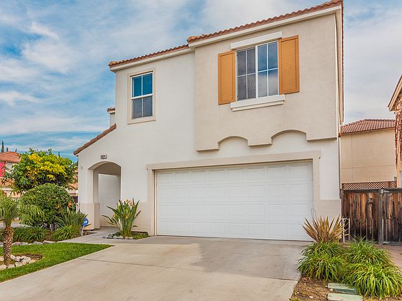 2nd image of 10924 Las Flores Dr
