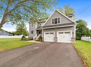 18 Oneida Ave, Oceanport, NJ 07757