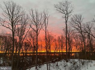 18320 Moss Garden Rd, Dumfries, VA 22026