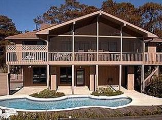 13 Dune Ln, Hilton Head Island, SC 29928