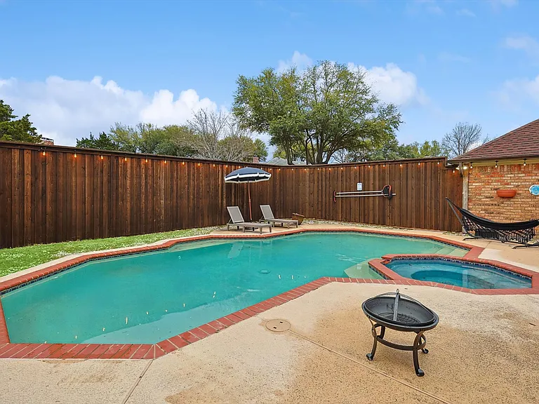 609 Arbor Creek Dr — Photo 73