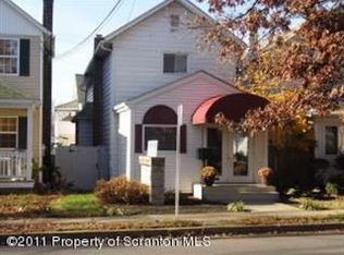 100 W Union St, Kingston, PA 18704