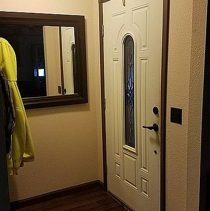 entry way/front door