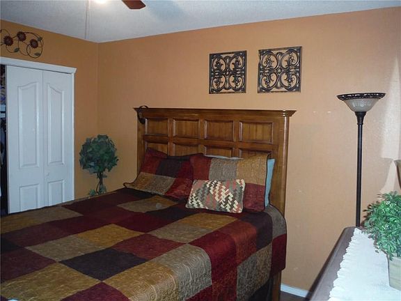3rd image of 10428 Valle Rico Dr