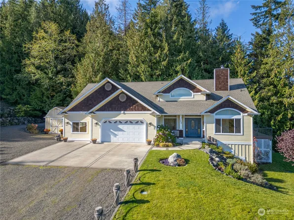 182 Louella Heights Drive, Sequim, WA 98382